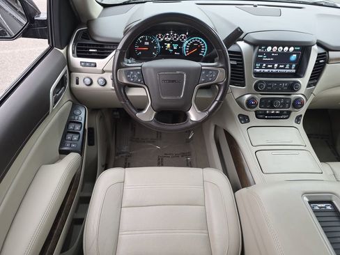 Used 2019 GMC Yukon Denali w/ Denali Ultimate Package image 24