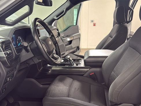 Used 2022 Ford F150 XLT w/ Equipment Group 302A High image 11