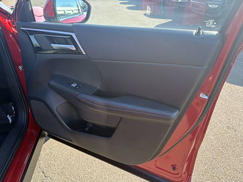 Used 2023 Mitsubishi Outlander SE AWD/4WD image 13