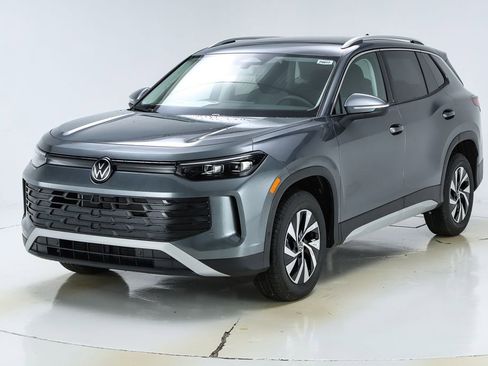 New 2026 Volkswagen Tiguan S image 1