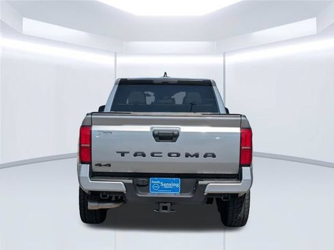 Used 2024 Toyota Tacoma SR5 AWD/4WD image 5