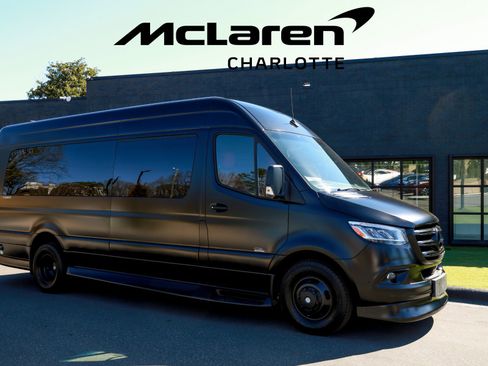 New 2024 Mercedes-Benz Sprinter 3500 image 2