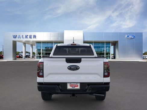 New 2025 Ford Ranger Lariat w/ Black Appearance Package image 27