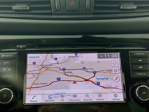 Used 2018 Nissan Rogue SL w/ Premium Package image 21