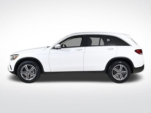 Used 2022 Mercedes-Benz GLC 300 image 2