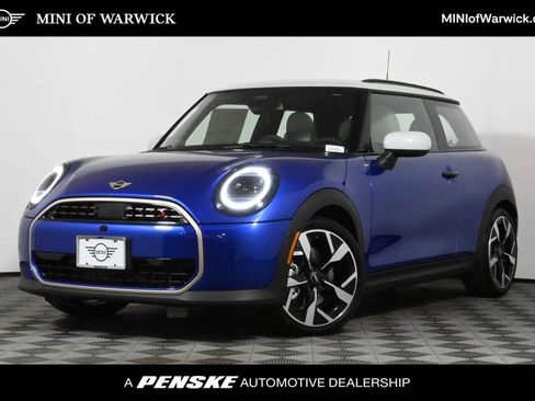 Used 2025 MINI Cooper S image 1