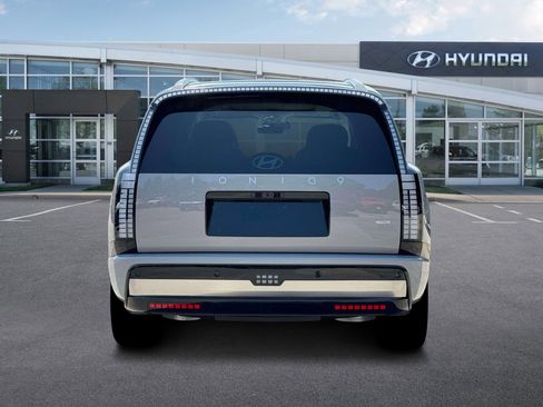 New 2026 Hyundai Ioniq 9 Calligraphy image 6