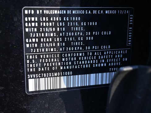 Used 2025 Volkswagen Taos SE image 36