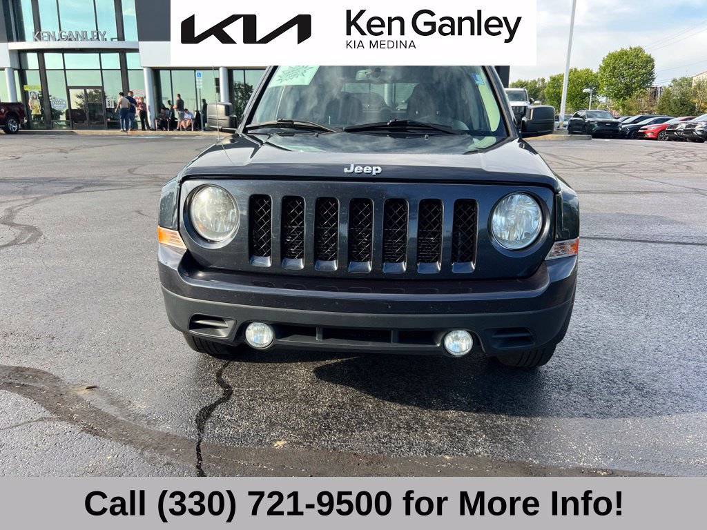 Used 2014 Jeep Patriot Latitude FWD image 3
