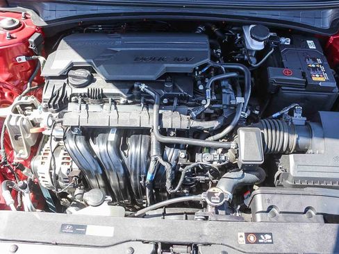 Certified 2023 Hyundai Elantra Limited image 38