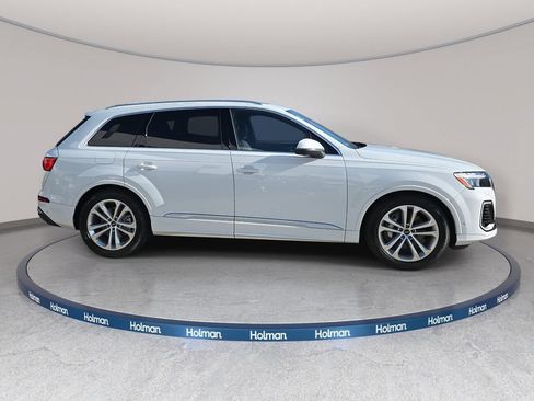 Used 2026 Audi Q7 3.0T Premium Plus w/ Premium Plus Package AWD/4WD image 2