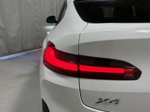 Used 2023 BMW X4 xDrive30i w/ M Sport Package AWD/4WD image 32