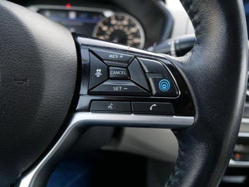 Certified 2020 Nissan Altima 2.5 Platinum image 27