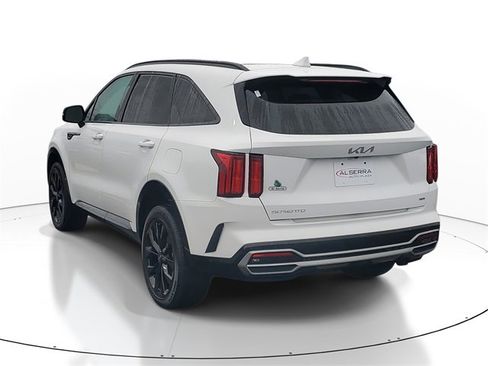 Certified 2023 Kia Sorento SX image 3