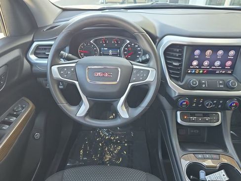 Certified 2023 GMC Acadia SLE w/ Driver Convenience Package FWD image 12