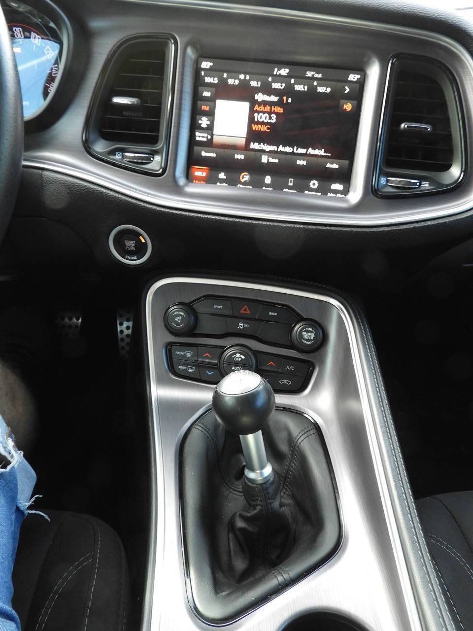 Used 2016 Dodge Challenger R/T w/ Blacktop Package RWD image 32