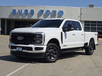 Used 2024 Ford F250 Lariat w/ Lariat Ultimate Package AWD/4WD video 1
