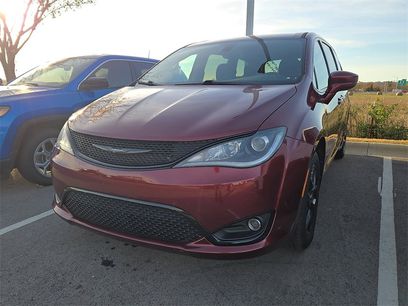 Used 2019 Chrysler Pacifica Touring Plus w/ S Appearance Package