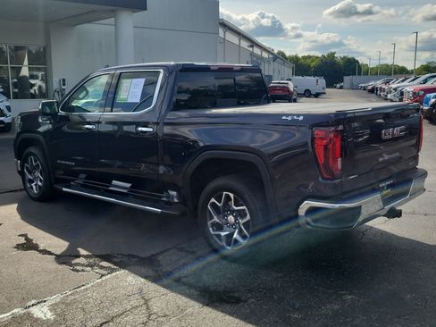Used 2026 GMC Sierra 1500 SLT w/ SLT Premium Package AWD/4WD image 3