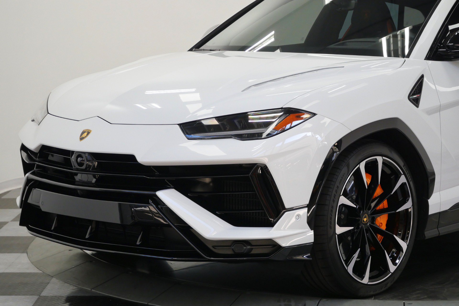Used 2023 Lamborghini Urus S AWD/4WD image 52