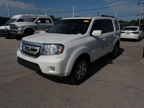 Used 2011 Honda Pilot Touring image 4