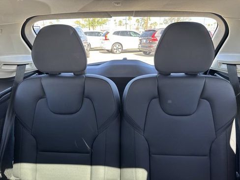 Used 2025 Volvo XC90 B6 Plus w/ Protection Package Premier AWD/4WD image 25