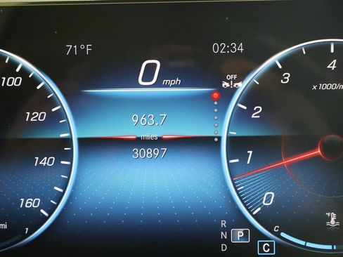 Used 2023 Mercedes-Benz GLA 250 image 17