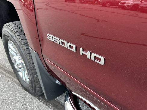 Used 2017 Chevrolet Silverado 3500 LT w/ LT Convenience Package AWD/4WD image 13