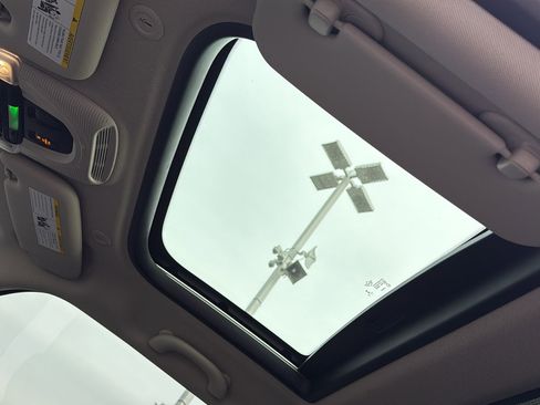 Used 2018 MINI Cooper S image 22