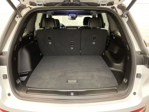 Certified 2025 Jeep Grand Cherokee Limited image 24