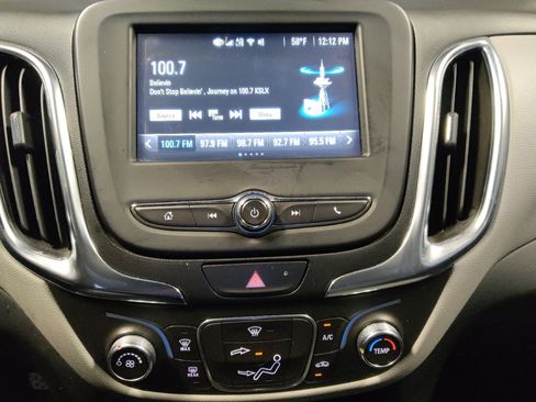 Used 2018 Chevrolet Equinox LS image 25