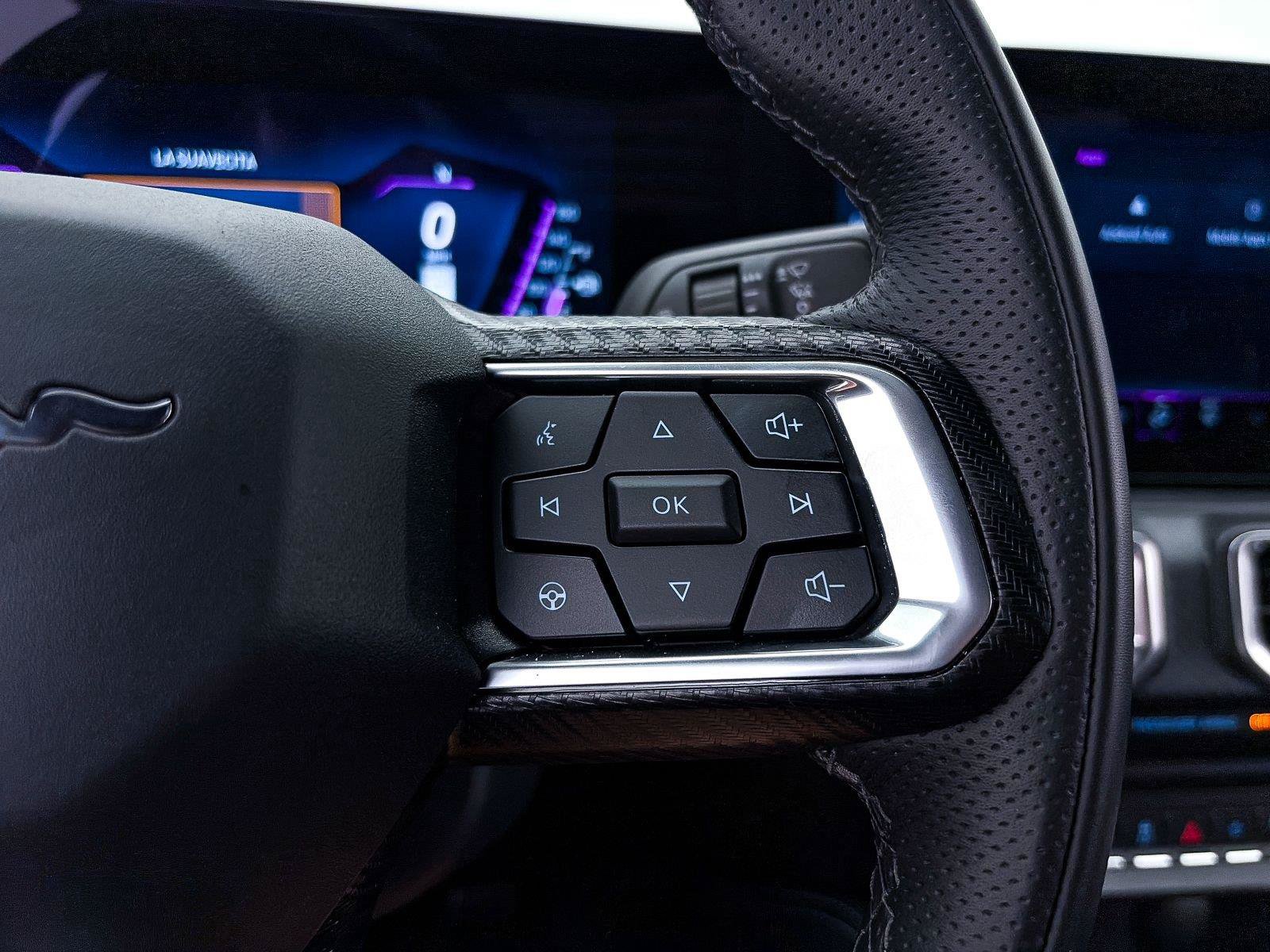 Used 2025 Ford Mustang GT Premium RWD image 40