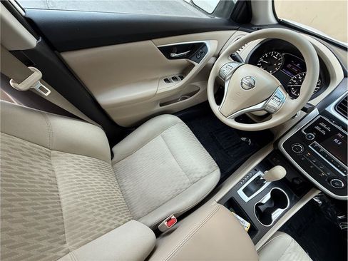 Used 2017 Nissan Altima 2.5 S w/ Power Driver Seat Package FWD image 10