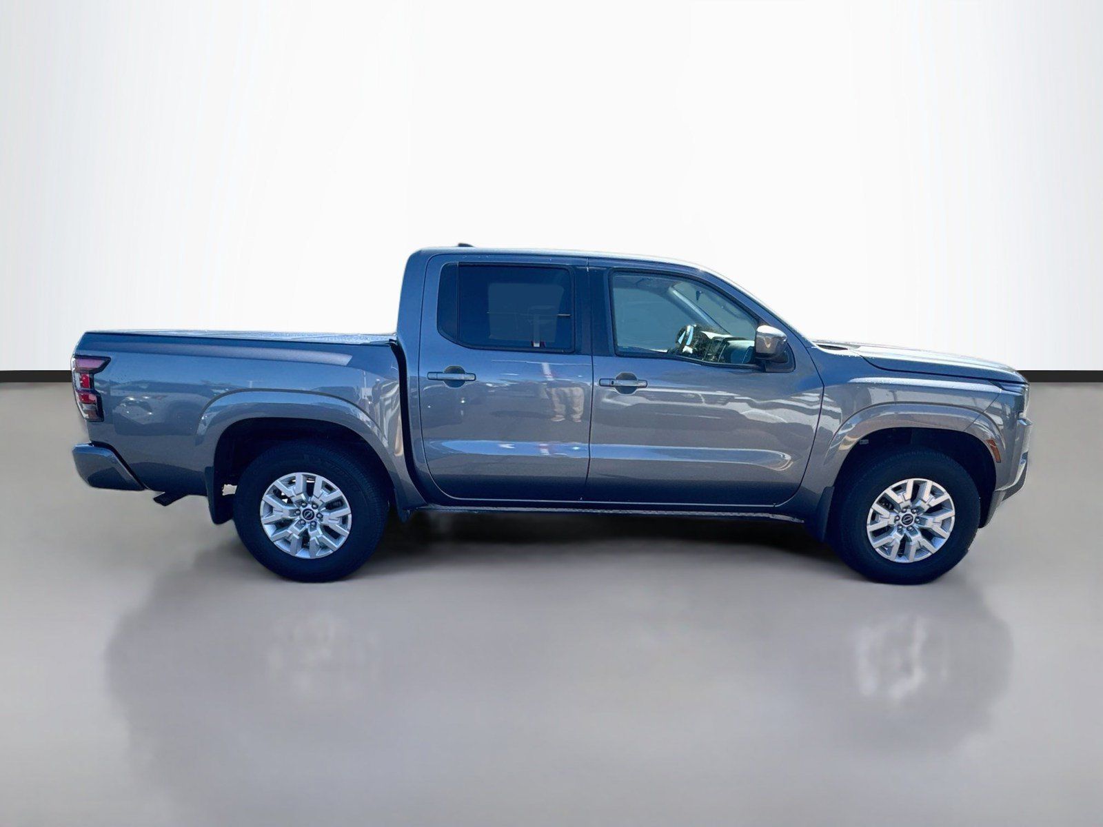 Used 2022 Nissan Frontier SV AWD/4WD image 8