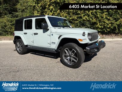 Used 2024 Jeep Wrangler Unlimited w/ Convenience Group