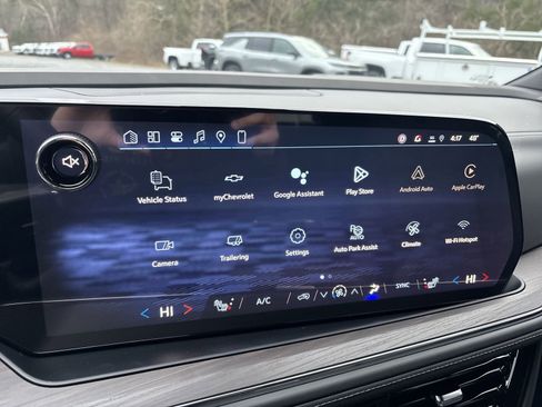 New 2026 Chevrolet Suburban LT w/ Comfort Package image 19