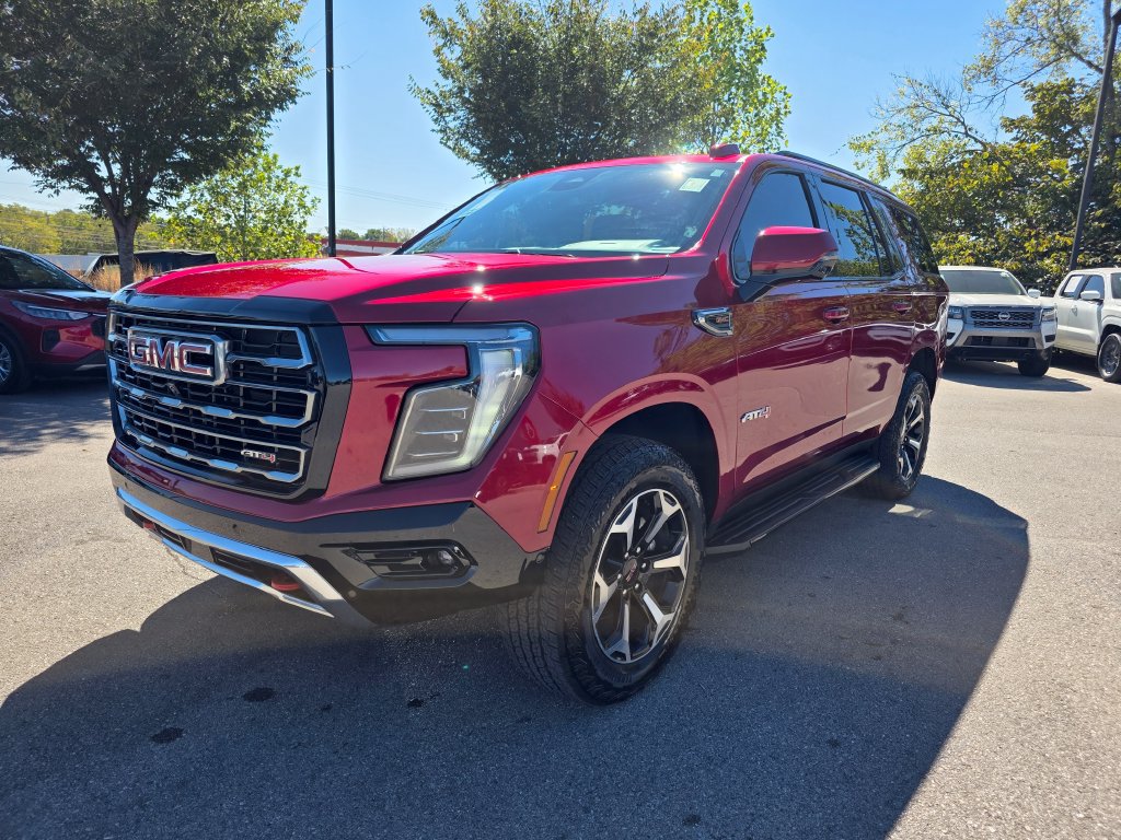 Used 2025 GMC Yukon AT4 AWD/4WD image 4