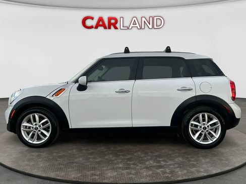 Used 2014 MINI Cooper Countryman FWD image 2