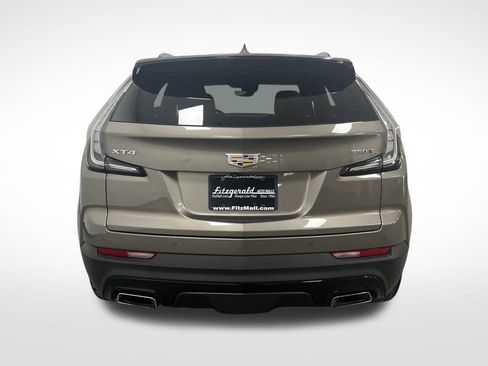 Used 2020 Cadillac XT4 Sport image 4