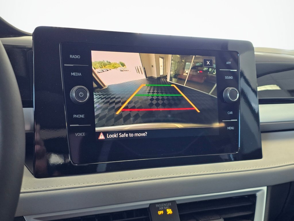 New 2026 Volkswagen Taos SE AWD/4WD image 28
