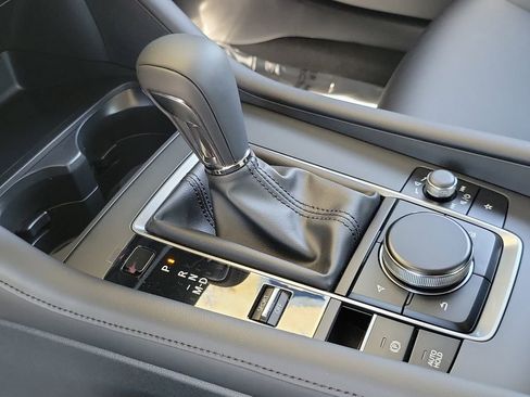 New 2026 MAZDA MAZDA3 2.5 S Sedan w/ Preferred Pkg image 11