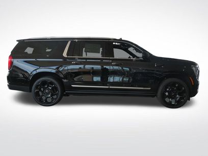 New 2026 GMC Yukon XL Denali w/ Denali Reserve Package