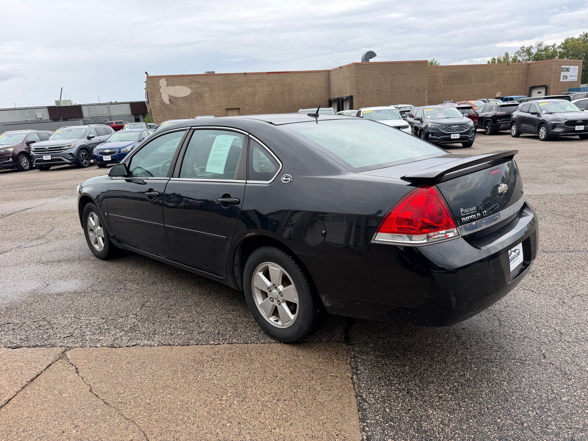 Used 2008 Chevrolet Impala LT w/ Luxury Edition Package FWD image 5