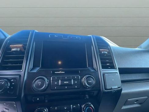 Used 2017 Ford F150 XL w/ Equipment Group 101A Mid image 20