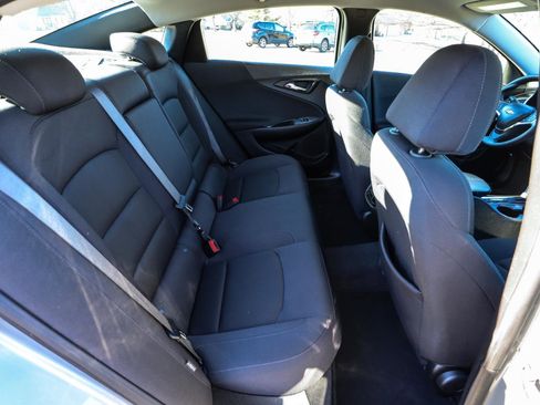 Used 2024 Chevrolet Malibu LT image 37