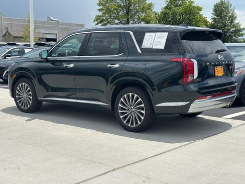Used 2024 Hyundai Palisade Calligraphy image 6