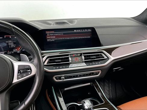 Used 2020 BMW X7 M50i w/ Dynamic Handling Package AWD/4WD image 8