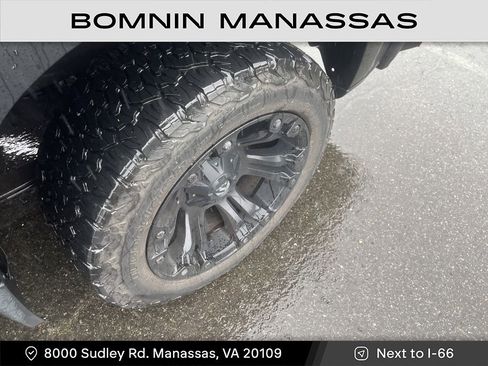 Used 2020 Chevrolet Silverado 1500 RST AWD/4WD image 5