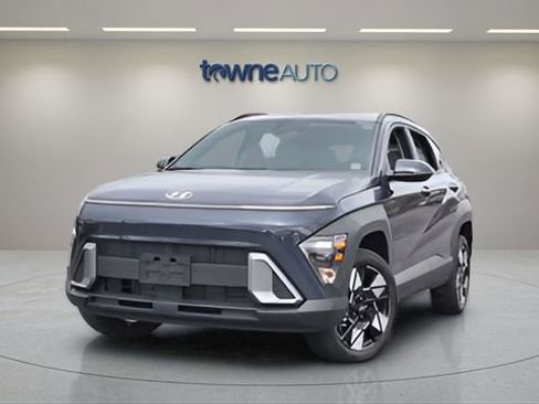 Used 2025 Hyundai Kona SEL image 10