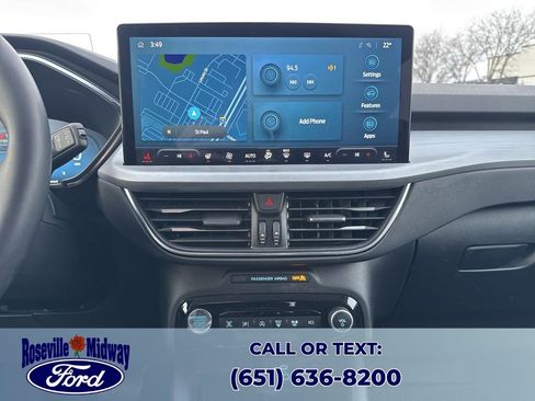 Used 2023 Ford Escape Platinum w/ Premium Technology Package image 17